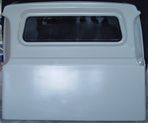 *Mercedes Sprinter Crafter '06 L1L2H1 low bulkhead behind the 2nd row of seats with window