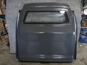 *Mercedes Vaneo Partition with Window B